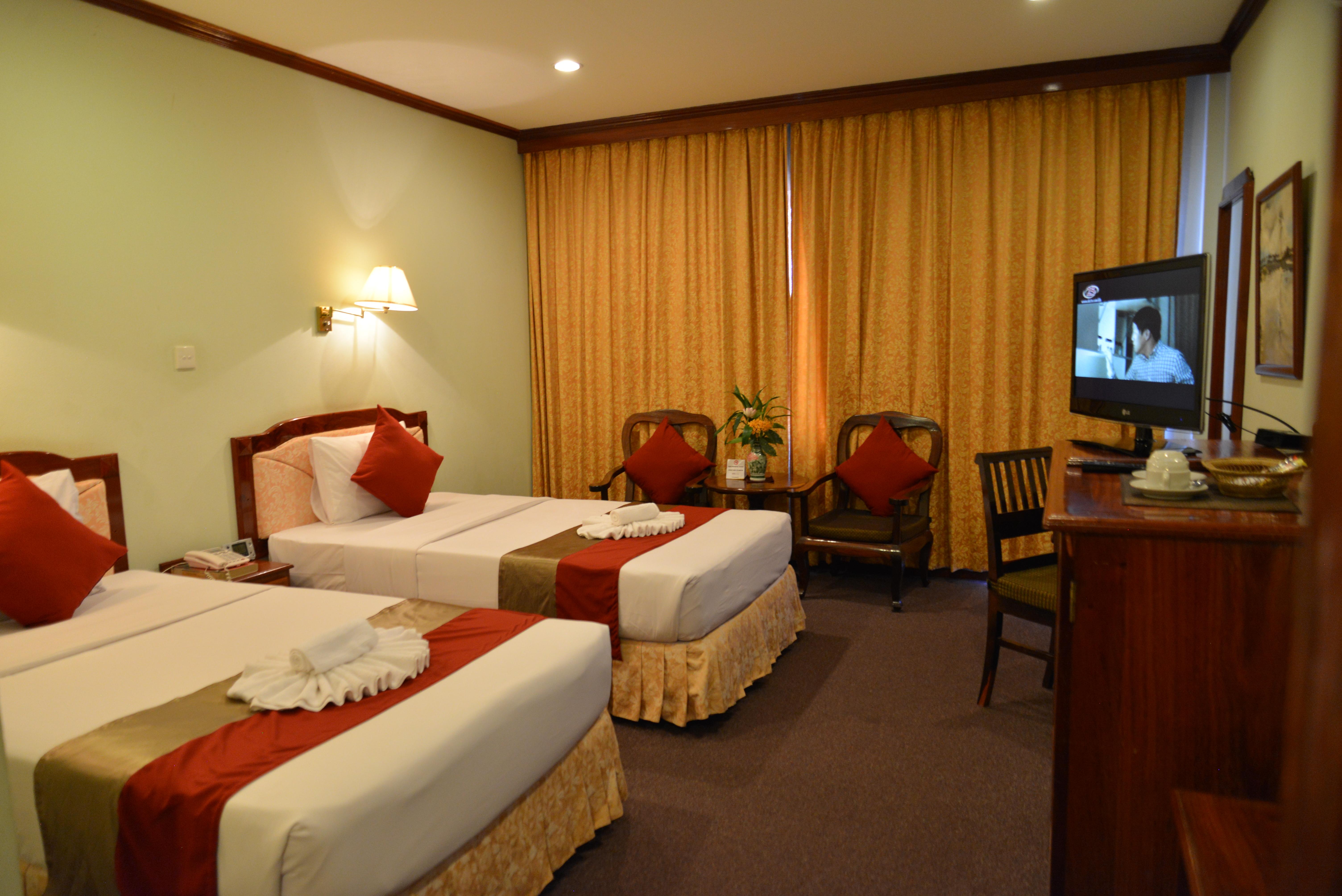 סיאם ריפ Angkor Hotel מראה חיצוני תמונה