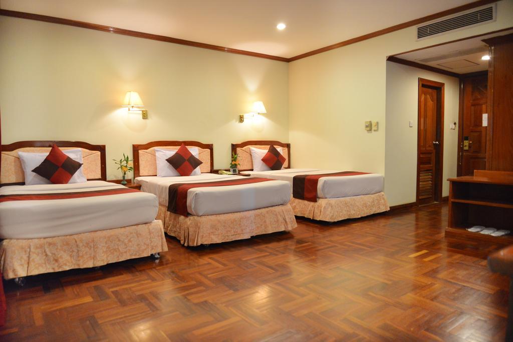 סיאם ריפ Angkor Hotel מראה חיצוני תמונה