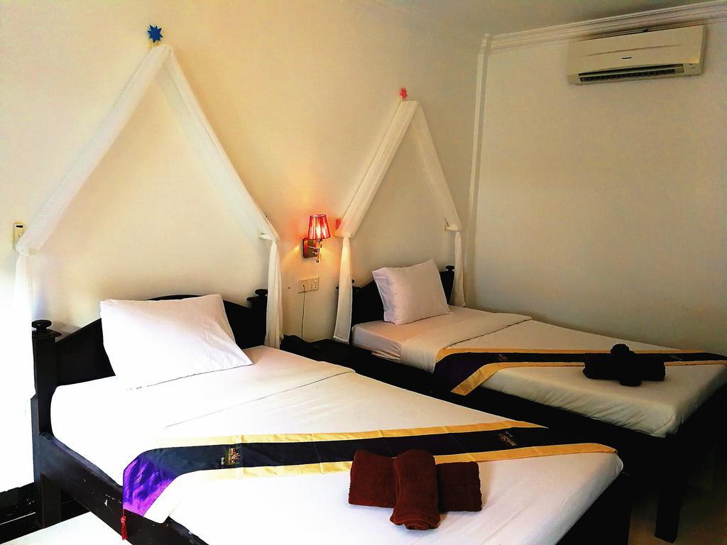 סיאם ריפ Angkor Hotel מראה חיצוני תמונה