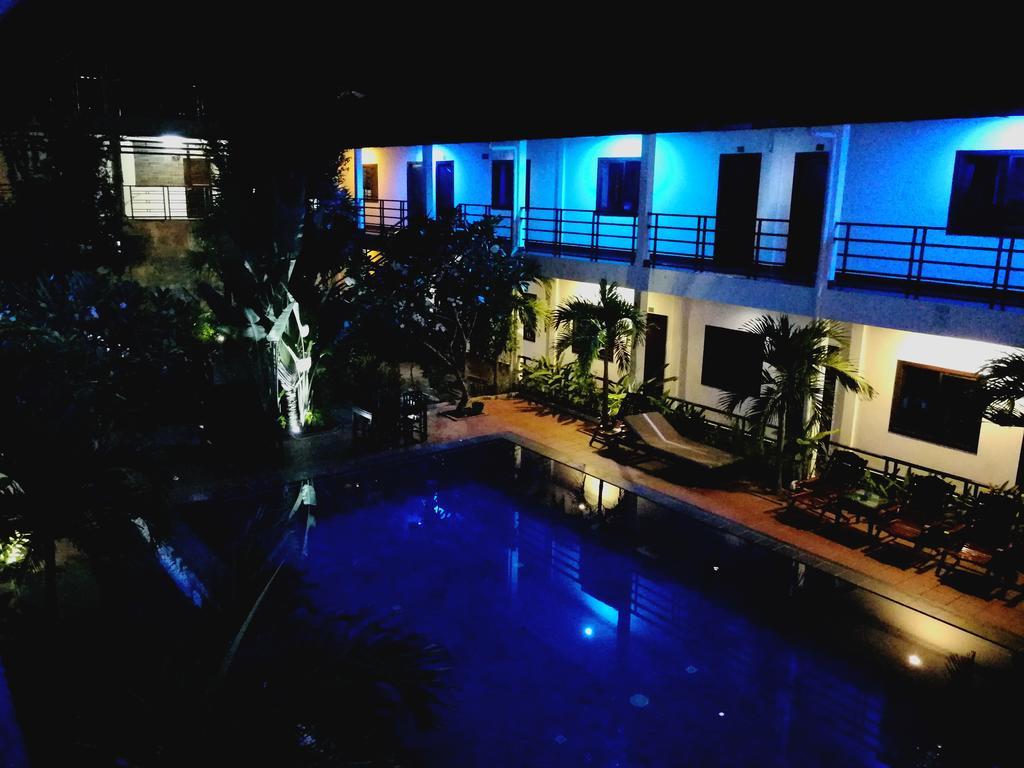 סיאם ריפ Angkor Hotel מראה חיצוני תמונה